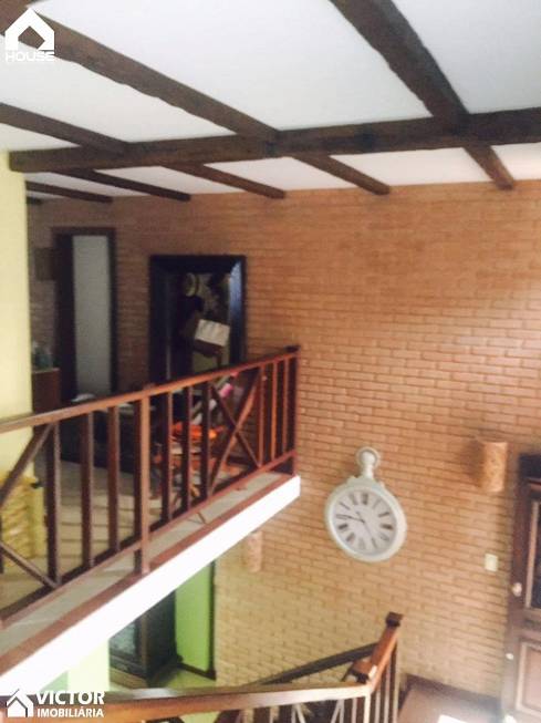 Foto 5 de Casa com 4 Quartos à venda, 300m² em Balneario De Meaipe, Guarapari