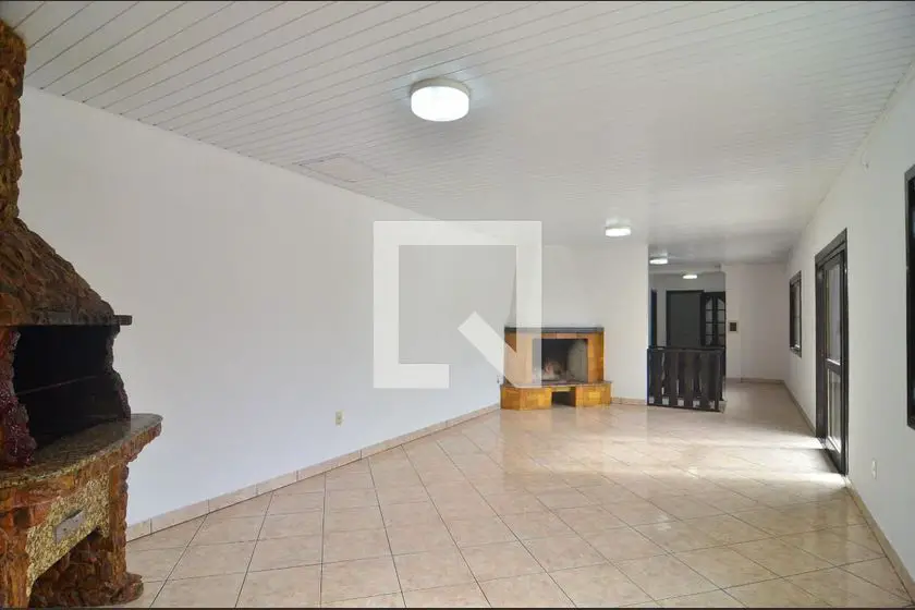 Foto 3 de Casa com 4 Quartos para alugar, 450m² em Estância Velha, Canoas