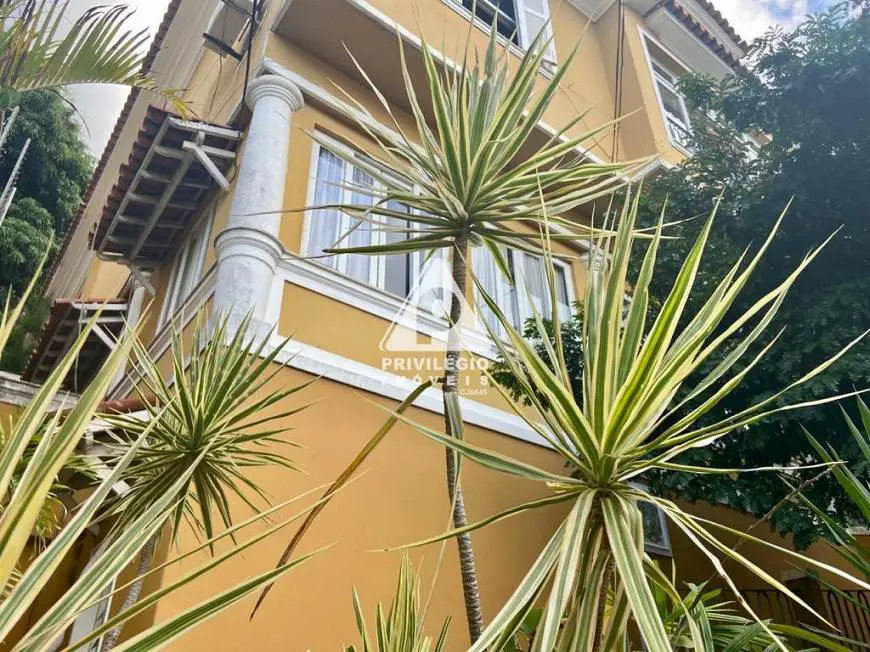 Foto 1 de Casa com 4 Quartos à venda, 142m² em Santa Teresa, Rio de Janeiro