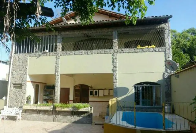 Foto 1 de Casa com 5 Quartos à venda, 284m² em Iguacu, Ipatinga