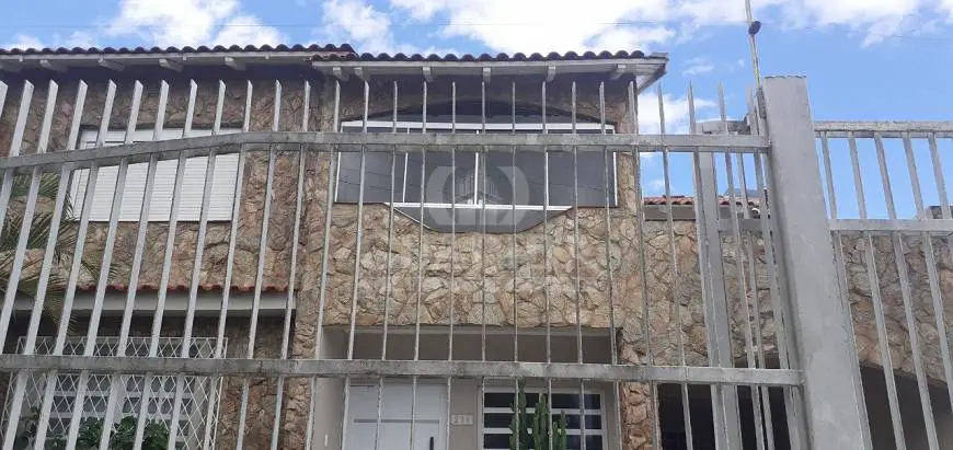 Foto 2 de Casa com 5 Quartos à venda, 300m² em Santa Tereza, Porto Alegre
