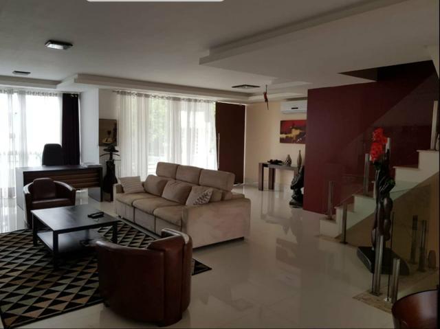 Foto 1 de Casa de Condomínio com 4 Quartos à venda, 450m² em Flores, Manaus