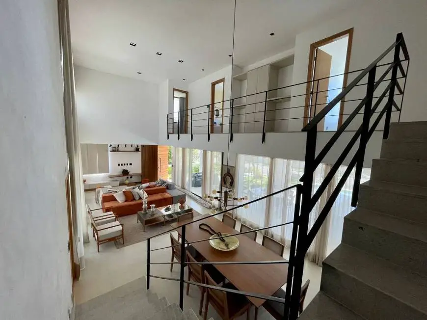 Foto 3 de Casa de Condomínio com 5 Quartos à venda, 270m² em Guarajuba, Camaçari