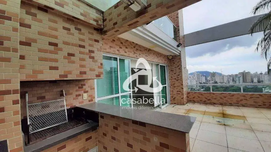 Foto 2 de Cobertura com 4 Quartos para venda ou aluguel, 217m² em Ponta da Praia, Santos