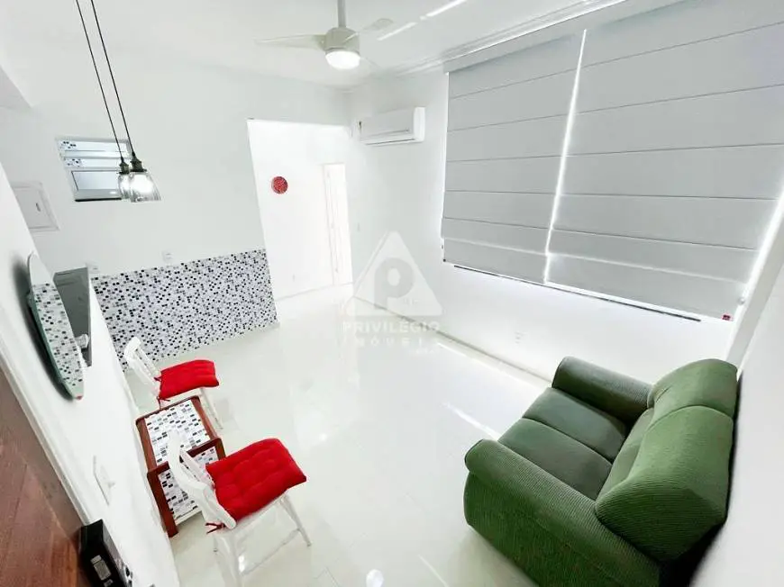 Foto 3 de Apartamento com 1 Quarto para alugar, 64m² em Leblon, Rio de Janeiro