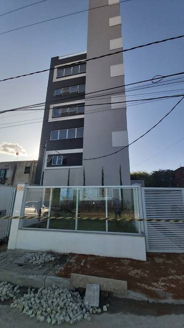 Foto 1 de Apartamento com 1 Quarto à venda, 32m² em São Pedro, Juiz de Fora