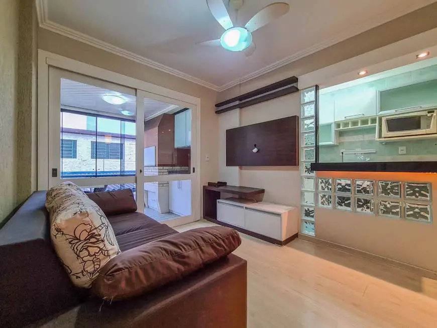 Foto 2 de Apartamento com 1 Quarto para alugar, 62m² em Vila Rosa, Novo Hamburgo