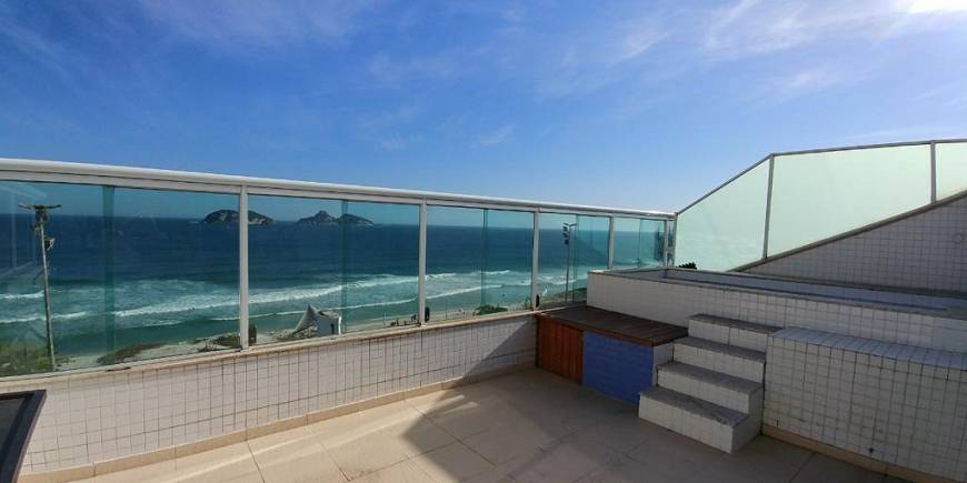 Foto 1 de Apartamento com 2 Quartos à venda, 137m² em Barra da Tijuca, Rio de Janeiro