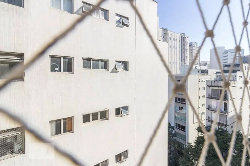 Foto 5 de Apartamento com 2 Quartos para alugar, 88m² em Bela Vista, São Paulo