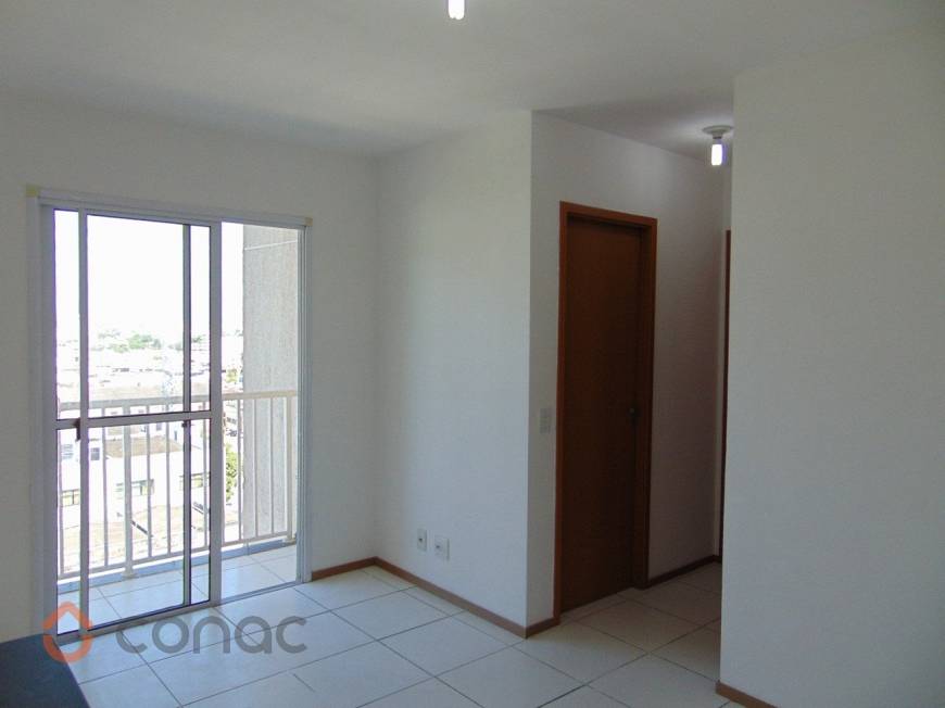 Foto 4 de Apartamento com 2 Quartos para alugar, 50m² em Cascadura, Rio de Janeiro