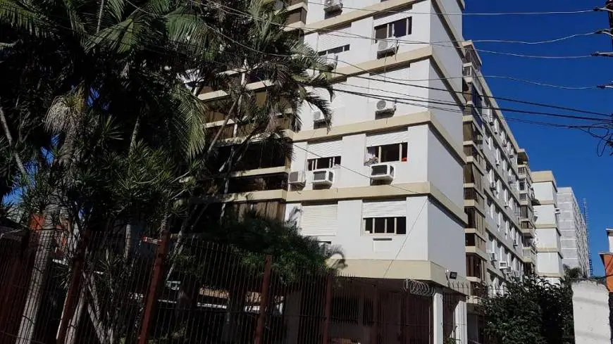 Foto 1 de Apartamento com 2 Quartos à venda, 74m² em Farroupilha, Porto Alegre