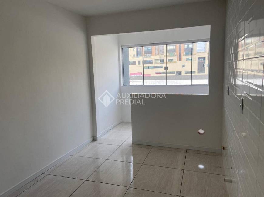 Foto 3 de Apartamento com 2 Quartos à venda, 60m² em Nacoes, Balneário Camboriú