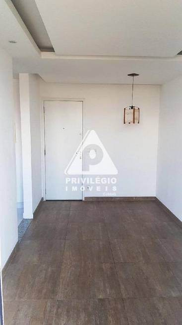 Foto 1 de Apartamento com 2 Quartos à venda, 52m² em Parada de Lucas, Rio de Janeiro