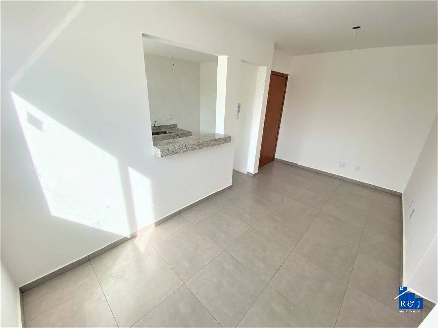 Foto 3 de Apartamento com 2 Quartos à venda, 50m² em São João Batista, Belo Horizonte