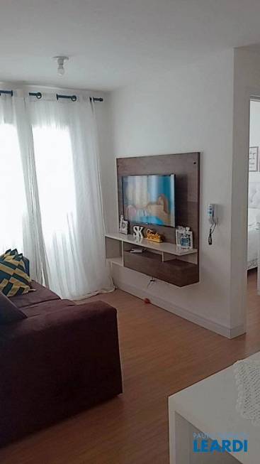 Foto 2 de Apartamento com 2 Quartos à venda, 45m² em Vila Togni, Poços de Caldas