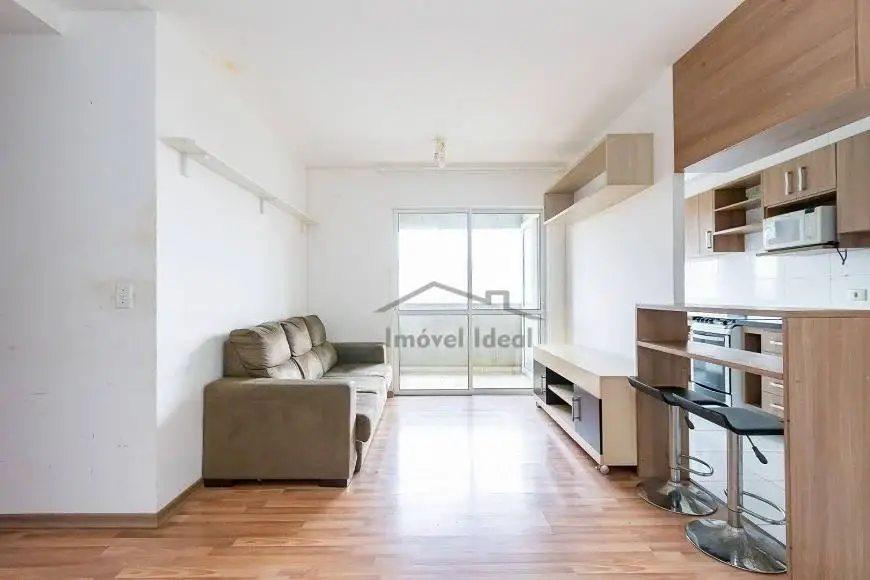 Foto 2 de Apartamento com 3 Quartos para alugar, 76m² em Cabral, Curitiba