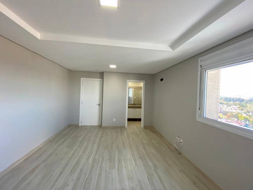 Foto 5 de Apartamento com 3 Quartos à venda, 211m² em Fatima, Passo Fundo