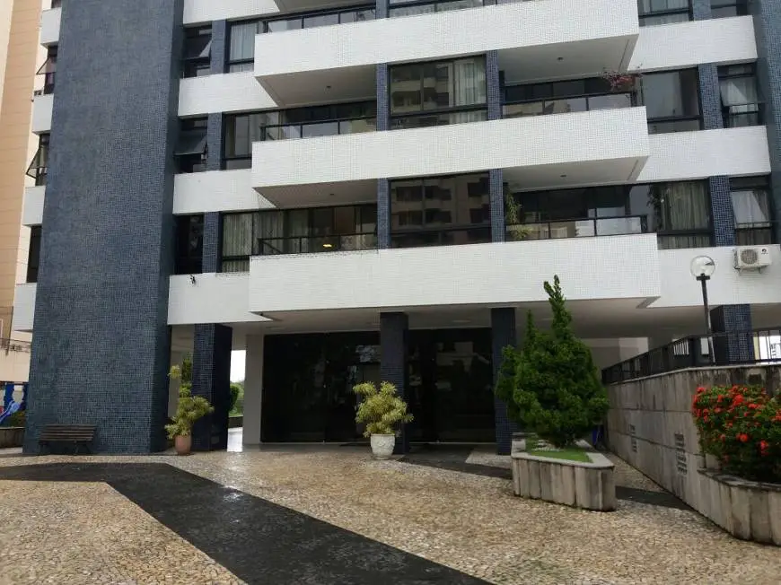 Foto 1 de Apartamento com 3 Quartos à venda, 118m² em Itaigara, Salvador