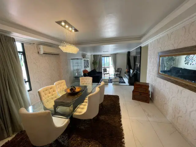Foto 1 de Apartamento com 3 Quartos à venda, 205m² em Parque Dez de Novembro, Manaus