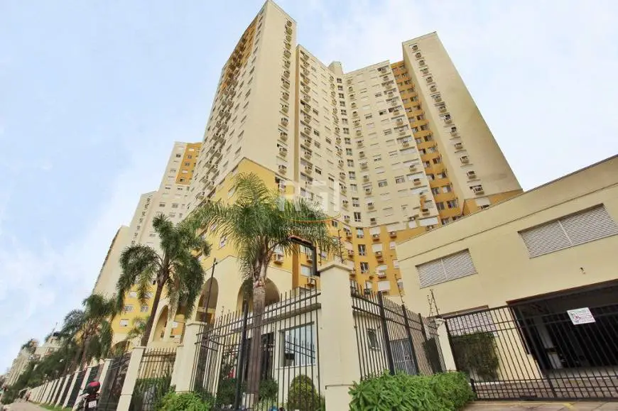 Foto 1 de Apartamento com 3 Quartos à venda, 66m² em Partenon, Porto Alegre