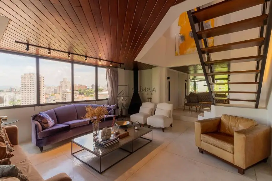 Foto 1 de Apartamento com 3 Quartos à venda, 210m² em Sumaré, São Paulo