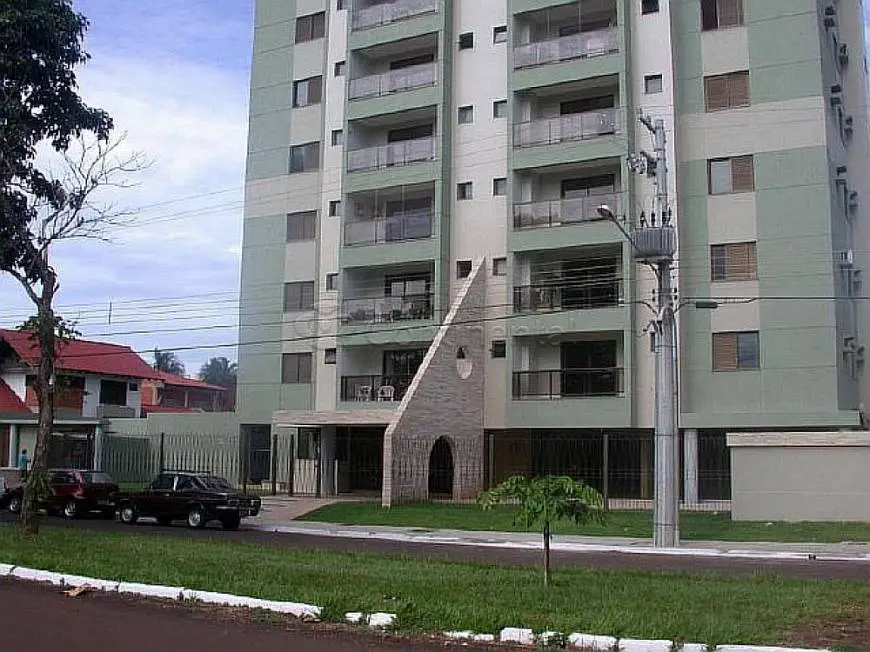 Foto 1 de Apartamento com 3 Quartos à venda, 227m² em Vila Planalto, Dourados