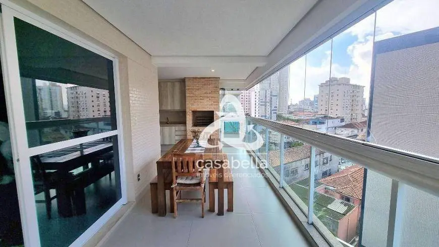 Foto 2 de Apartamento com 4 Quartos à venda, 223m² em Embaré, Santos