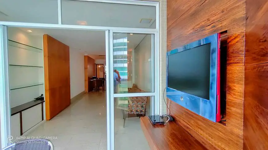 Foto 3 de Apartamento com 4 Quartos à venda, 168m² em Praia do Canto, Vitória