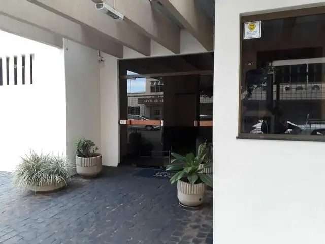 Foto 5 de Apartamento com 4 Quartos à venda, 159m² em Tabajaras, Uberlândia