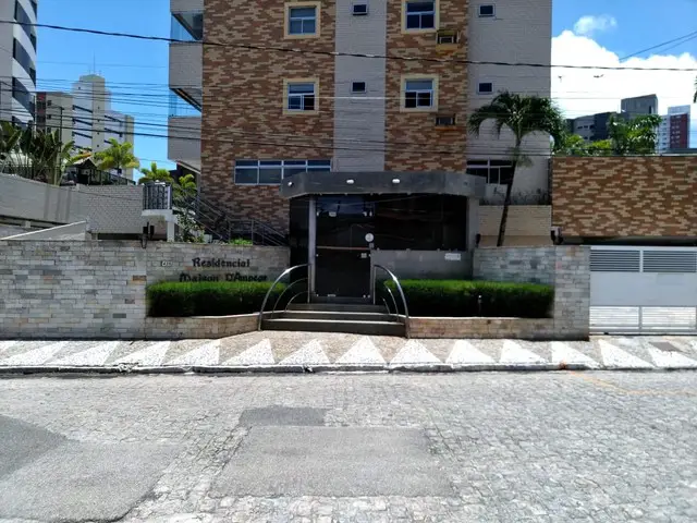 Foto 2 de Apartamento com 4 Quartos à venda, 160m² em Tambaú, João Pessoa