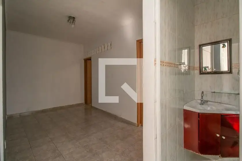 Foto 1 de Casa com 2 Quartos para alugar, 74m² em Vila Carrão, São Paulo