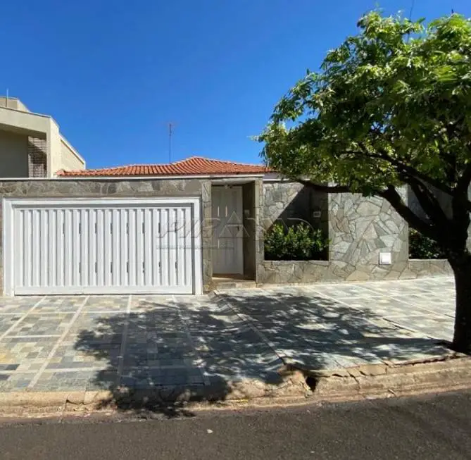 Foto 1 de Casa com 3 Quartos para alugar, 234m² em Alto da Boa Vista, Ribeirão Preto