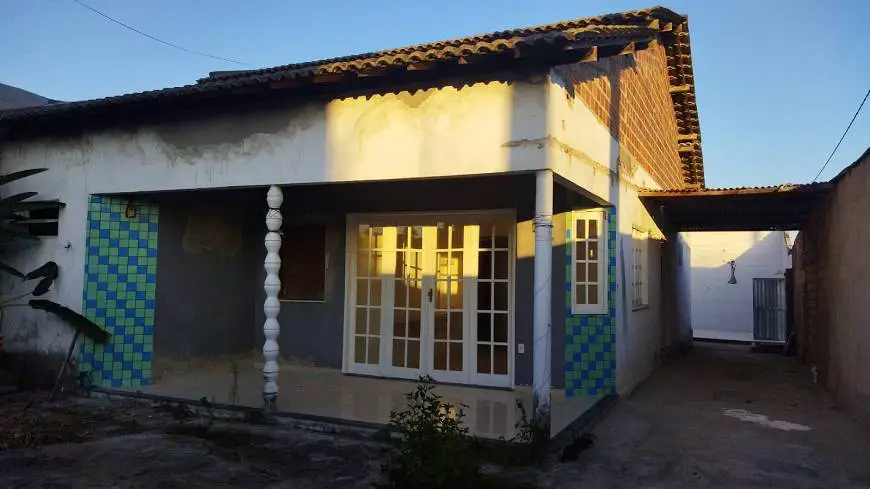 Foto 1 de Casa com 3 Quartos à venda, 150m² em Centro, Serrinha