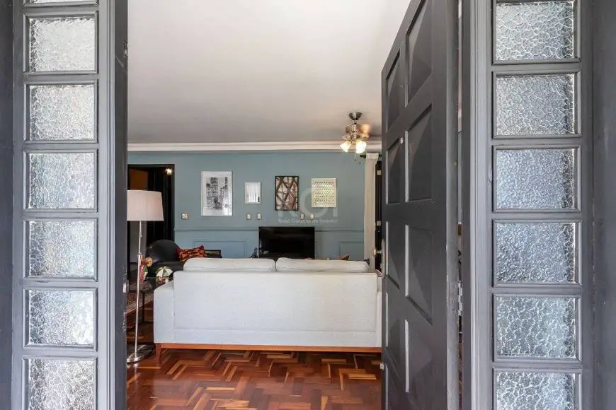 Foto 2 de Casa com 3 Quartos à venda, 151m² em Ipanema, Porto Alegre