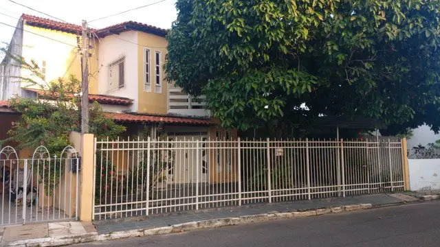 Foto 1 de Casa com 5 Quartos à venda, 243m² em Inácio Barbosa, Aracaju