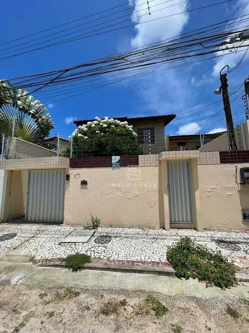 Foto 2 de Casa de Condomínio com 3 Quartos à venda, 170m² em Engenheiro Luciano Cavalcante, Fortaleza