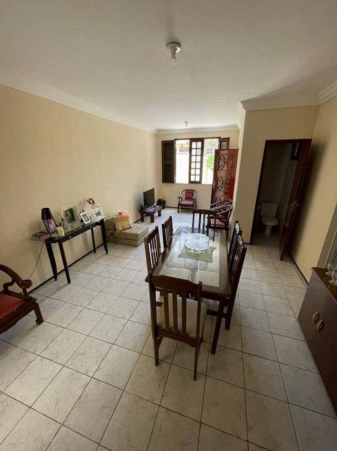 Foto 4 de Casa de Condomínio com 3 Quartos à venda, 170m² em Engenheiro Luciano Cavalcante, Fortaleza