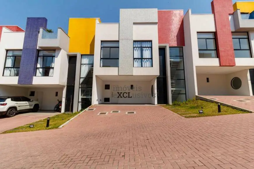 Foto 1 de Casa de Condomínio com 3 Quartos para alugar, 203m² em Santo Inácio, Curitiba