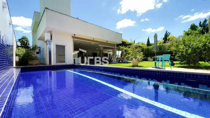 Foto 1 de Casa de Condomínio com 4 Quartos à venda, 540m² em Alphaville Ipês, Goiânia