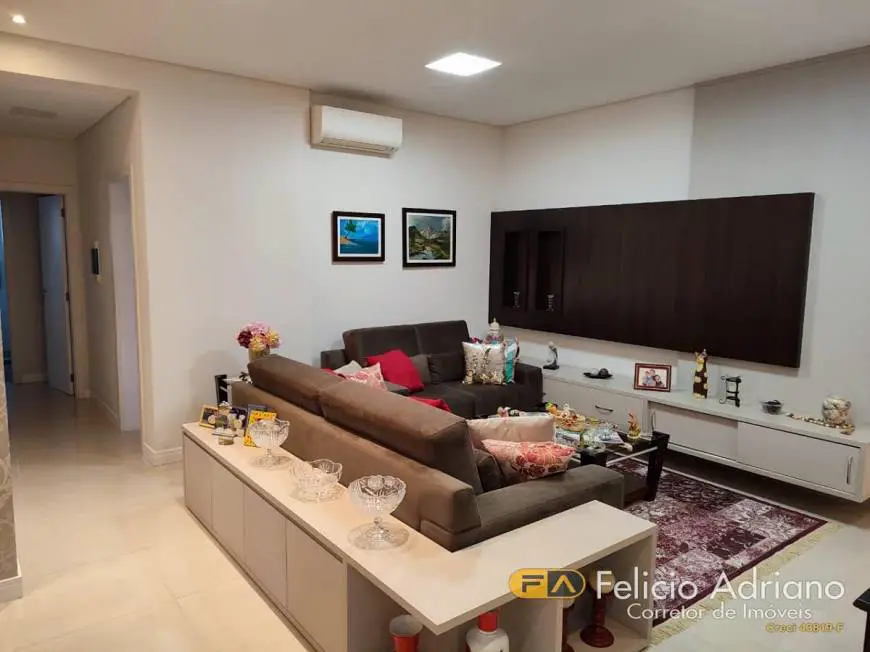 Foto 4 de Apartamento com 1 Quarto à venda, 133m² em América, Joinville