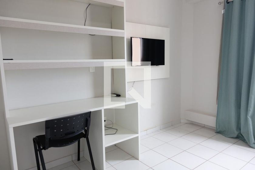 Foto 3 de Apartamento com 1 Quarto para alugar, 34m² em Iguatemi, Ribeirão Preto