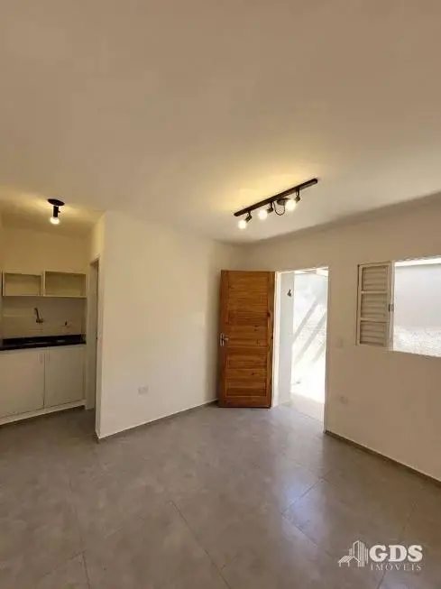 Foto 1 de Apartamento com 1 Quarto para alugar, 15m² em Parque São Domingos, São Paulo