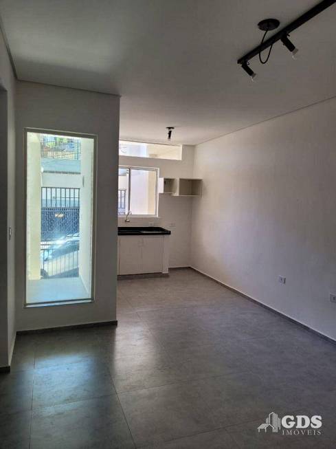 Foto 3 de Apartamento com 1 Quarto para alugar, 27m² em Parque São Domingos, São Paulo
