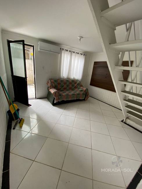 Foto 1 de Apartamento com 2 Quartos para alugar, 65m² em Centro, Itapema