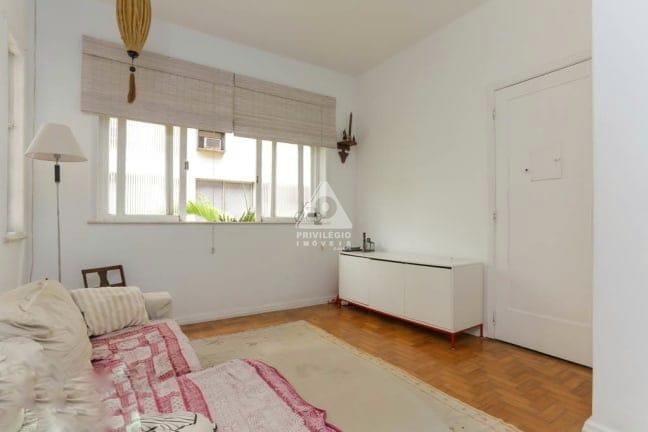 Foto 4 de Apartamento com 2 Quartos à venda, 55m² em Lagoa, Rio de Janeiro