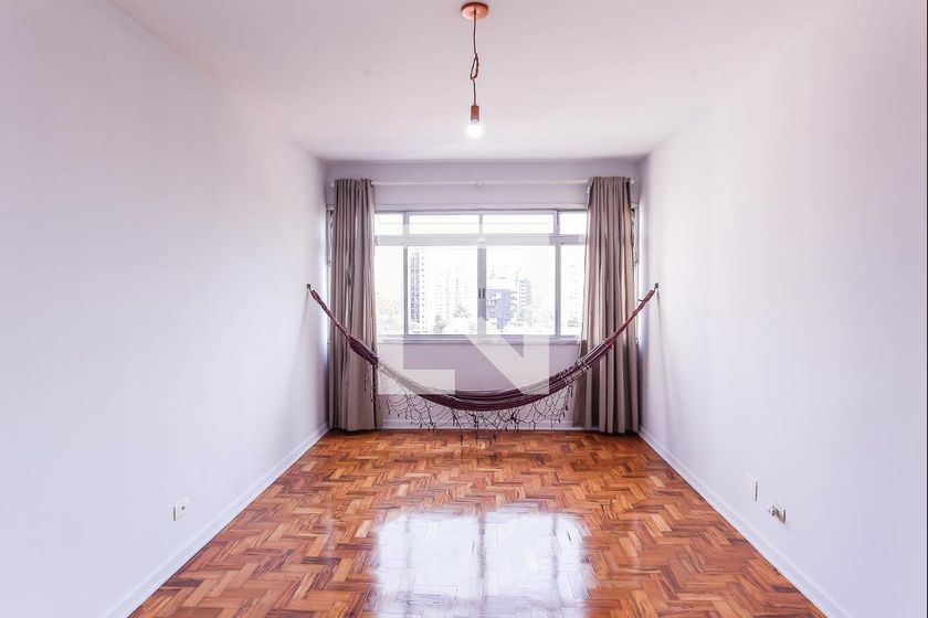 Foto 2 de Apartamento com 2 Quartos para alugar, 77m² em Pompeia, São Paulo