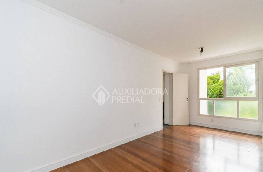 Foto 1 de Apartamento com 2 Quartos à venda, 77m² em Rio Branco, Porto Alegre