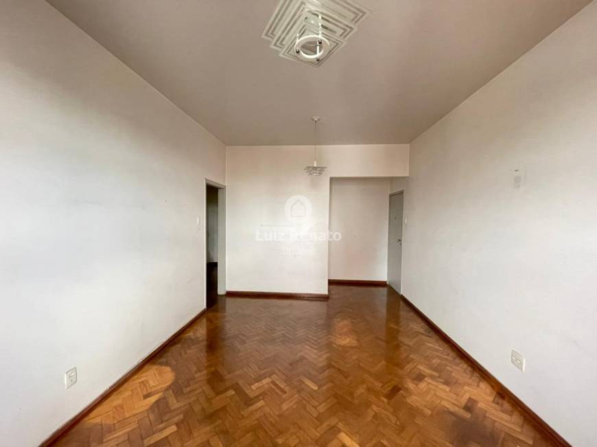 Foto 1 de Apartamento com 3 Quartos para alugar, 140m² em Barro Preto, Belo Horizonte