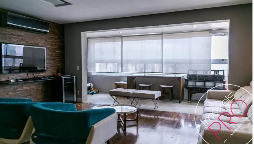 Foto 1 de Apartamento com 3 Quartos à venda, 135m² em Brooklin, São Paulo