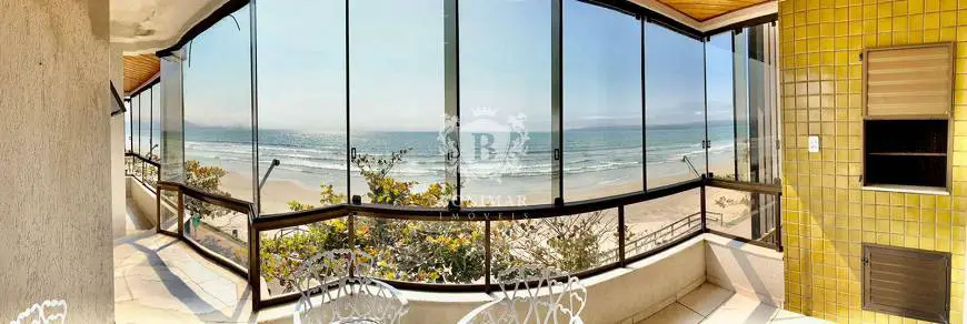 Foto 1 de Apartamento com 3 Quartos para alugar, 125m² em Meia Praia, Itapema